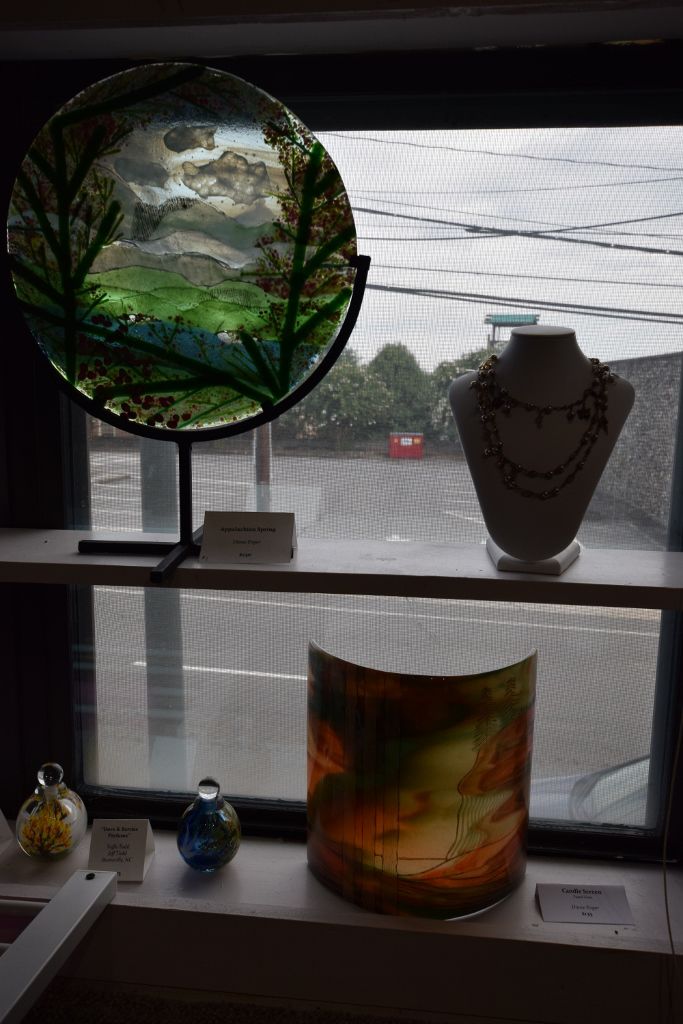 7-2019 art crawl 031 (683x1024).jpg